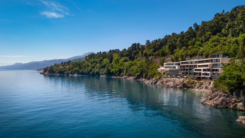 Hotel Navis Exterior