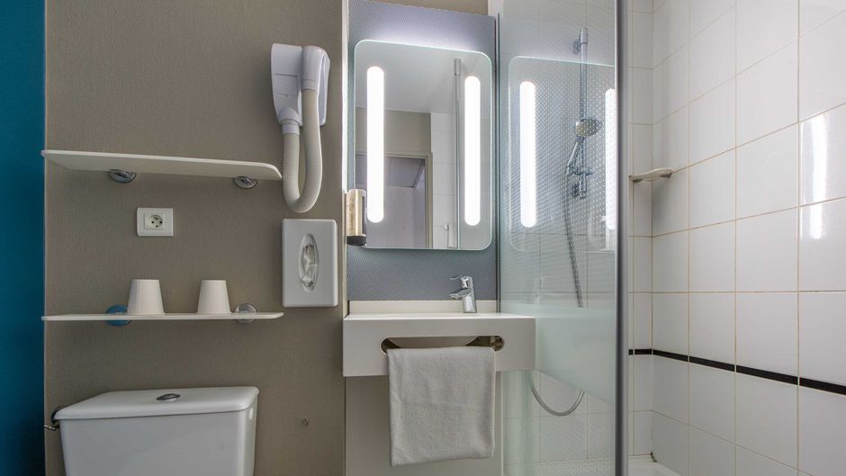 B&B Hotel Orleans Nord Saran Room