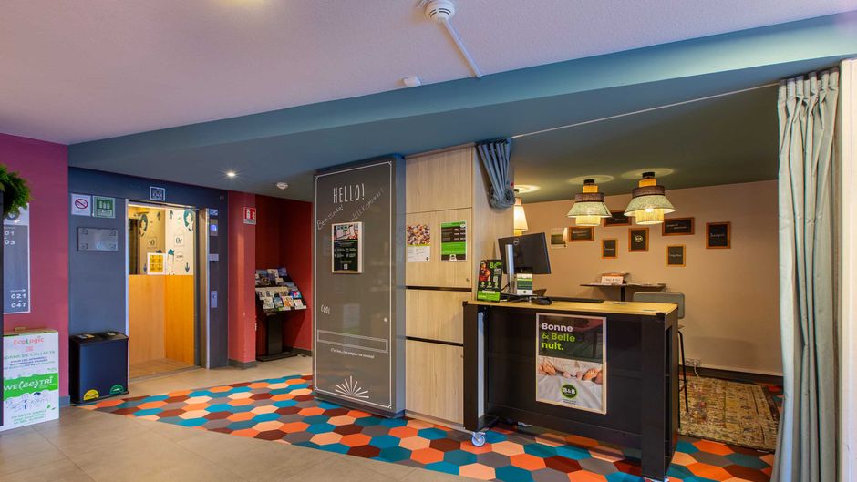 B&B Hotel Orleans Nord Saran Lobby