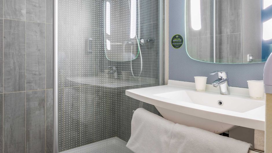 B&B Hotel Marseille Bonneveine Room