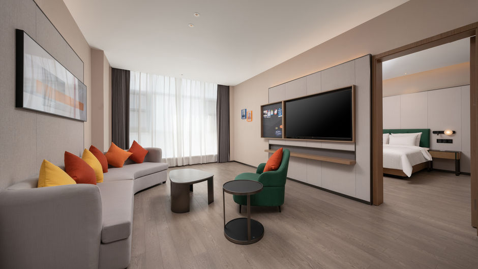 Hampton Inn Jinan Yaoqiang Intl Airport Room