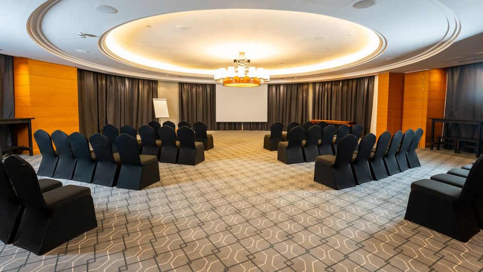 Millennium Hotel Doha Meeting