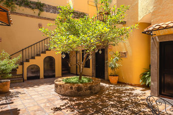 Hacienda El Santuario Hotel