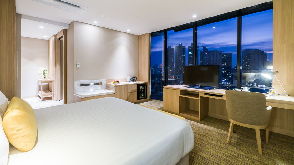 SkyView Hotel Room