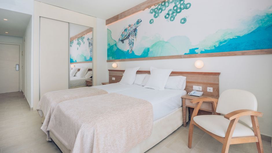 Iberostar Waves Las Dalias Room