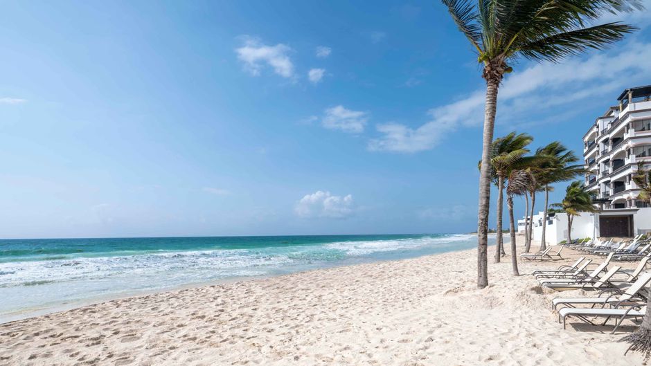 Holiday Inn Club Grand Residences Beach