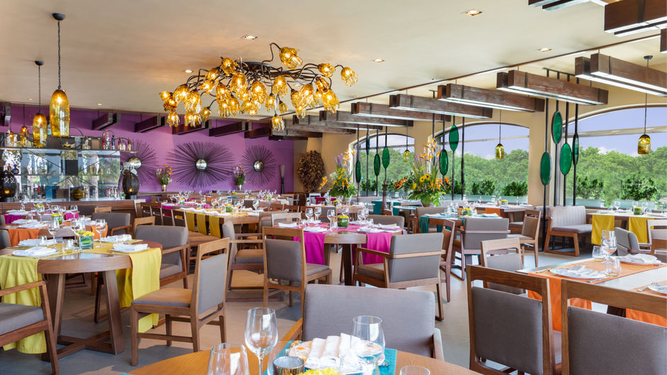 Holiday Inn Club Grand Residences Restaurant