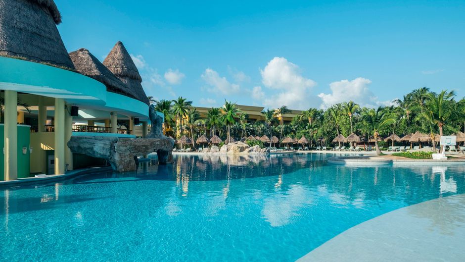Iberostar Selection Paraiso Lindo Pool