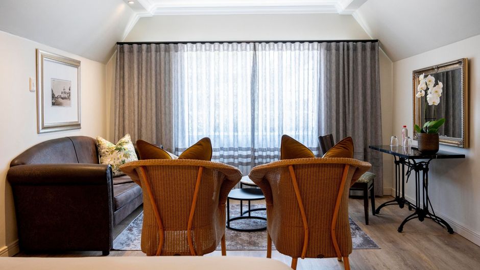 ANEW Hotel Hilton Suite