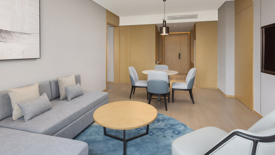 Hilton Shaoxing Hotel and Residences Room