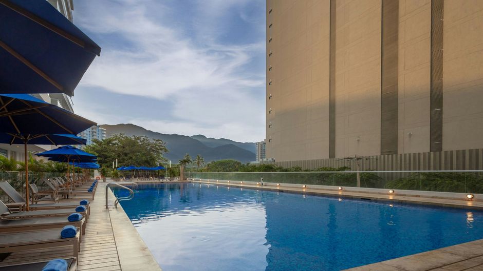 Courtyard by Marriott Santa Marta Resort Pool