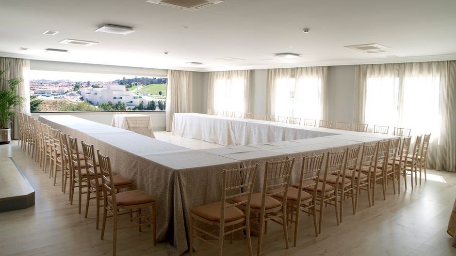 Sercotel Hotel Cuatro Postes Meeting