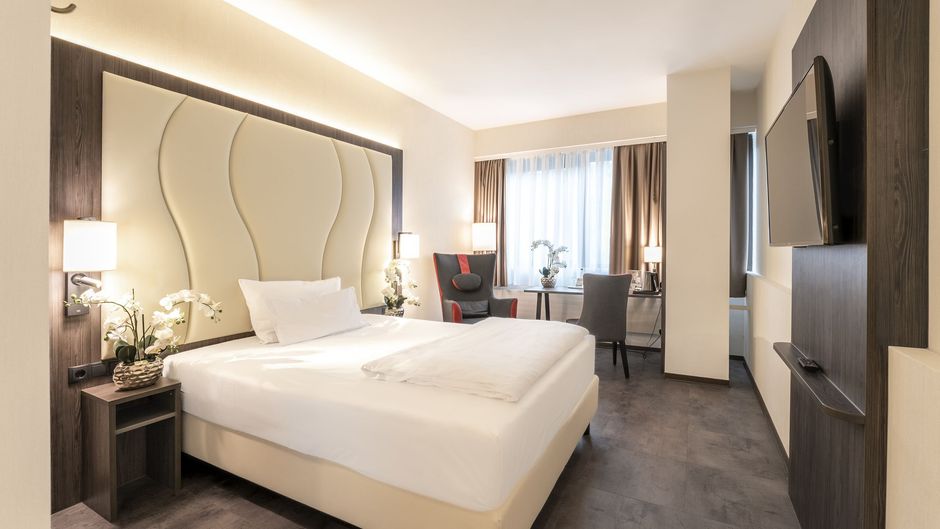 Plaza Hotel Mannheim Room
