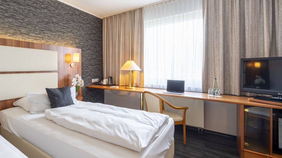 Plaza Inn Zwickau Room