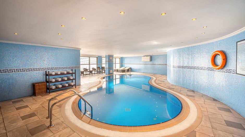 Doha Central Plaza Hotel Pool