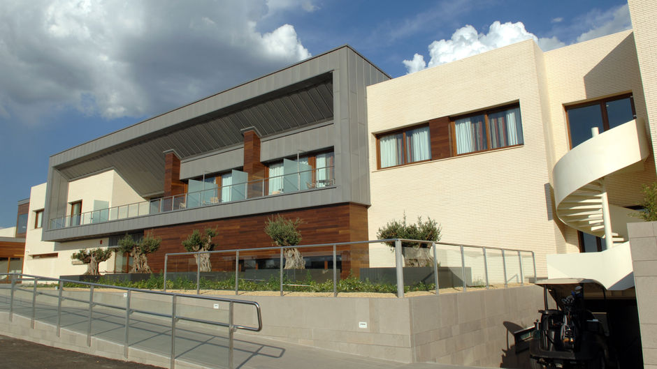 Hotel Sercotel Encin Golf Exterior