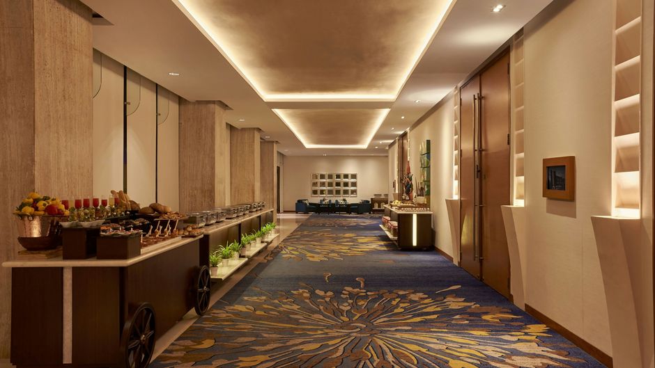 Courtyard Mumbai International Airport Meeting
