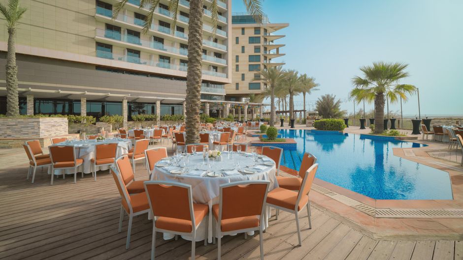 Yas Plaza Bay Meeting