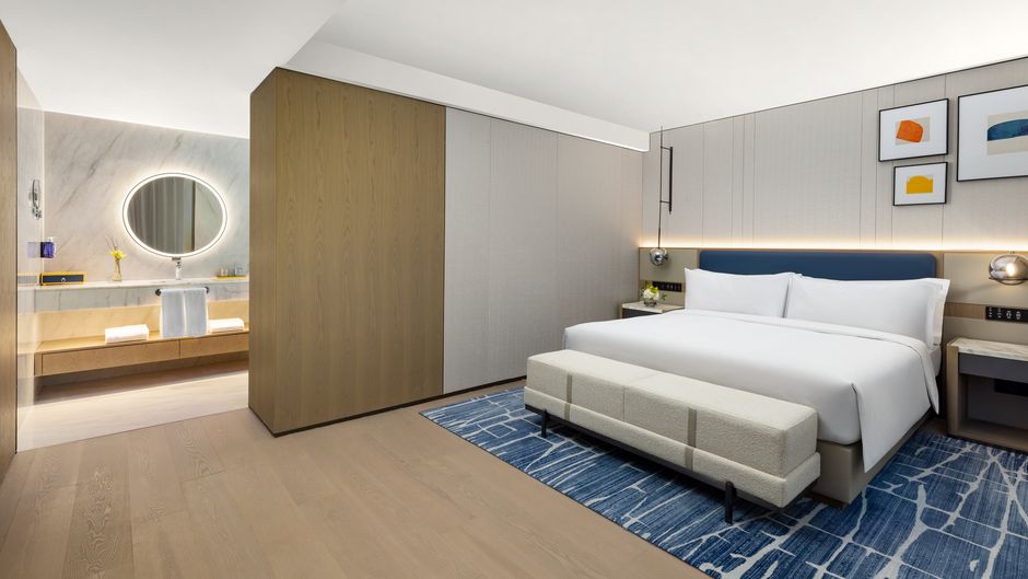 voco Guanqian Street Suite