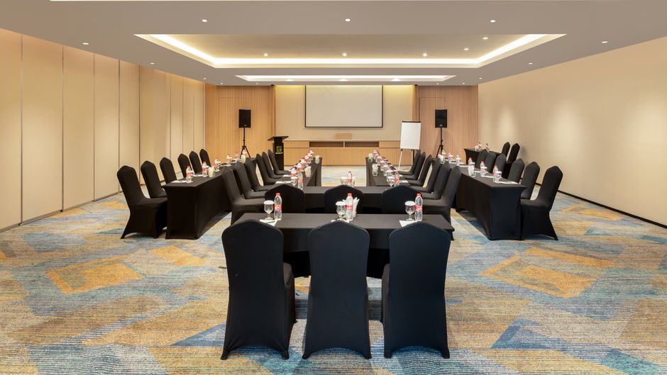 Holiday Inn Lampung Bukit Randu Meeting