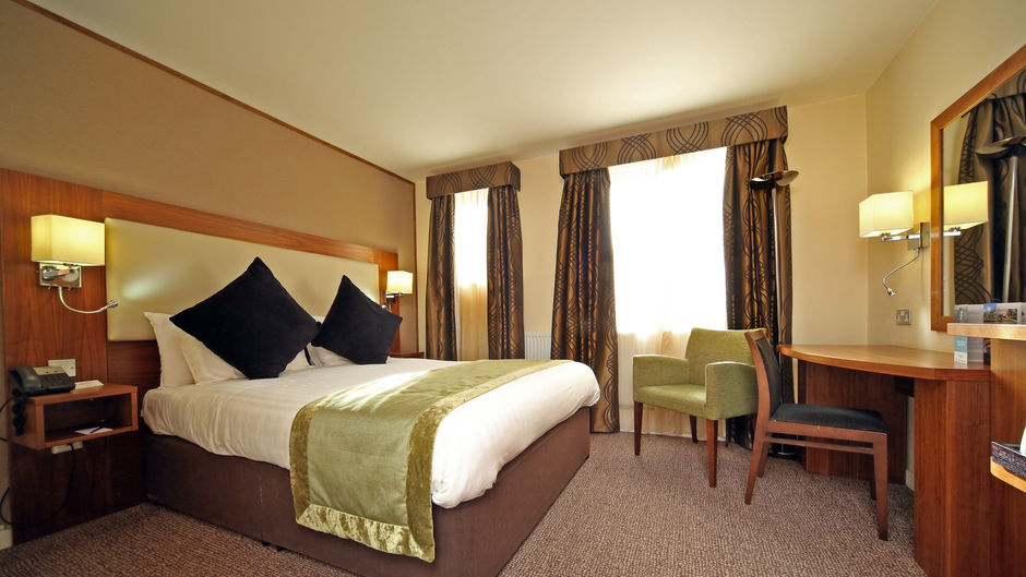 London Bloomsbury Square Hotel Room