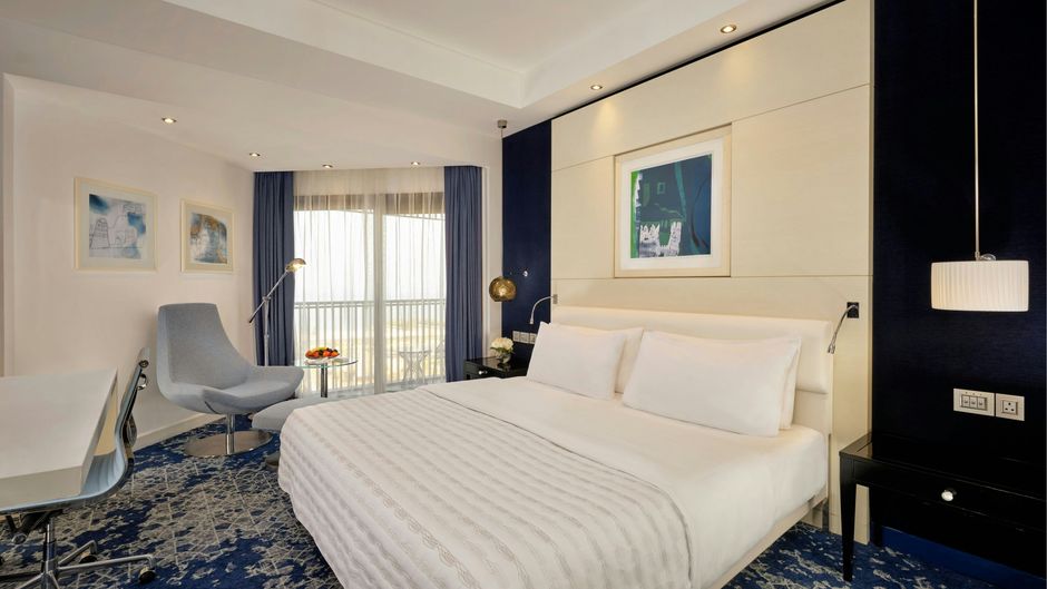 Le Meridien Al Khobar Room