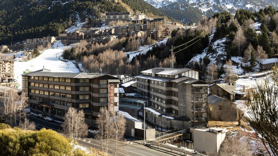 Euroski Mountain Resort Exterior