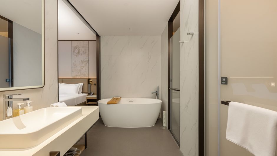 Holiday Inn Suites Jiaxing Hangzhou Bay Room