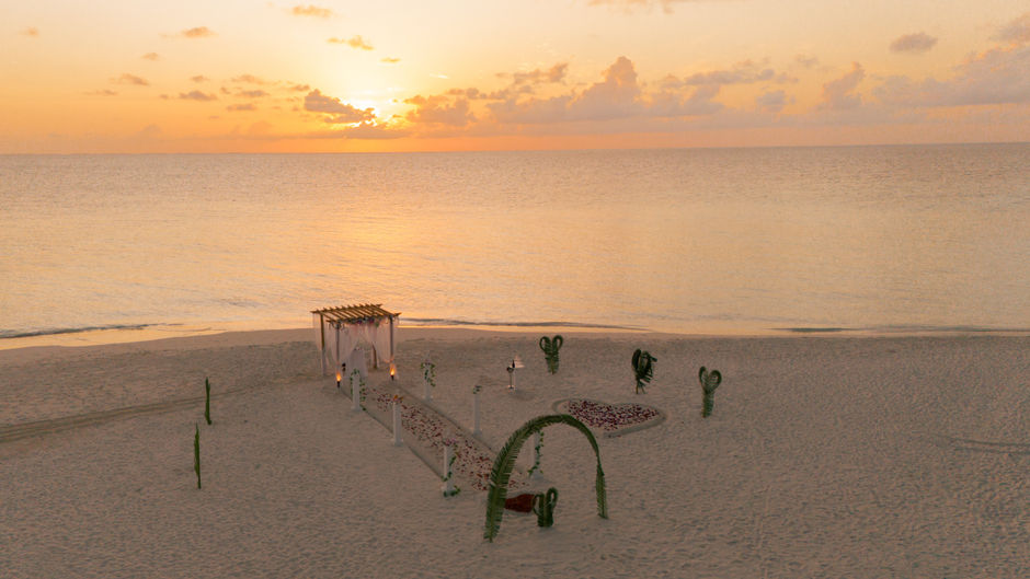Eri Maldives Other