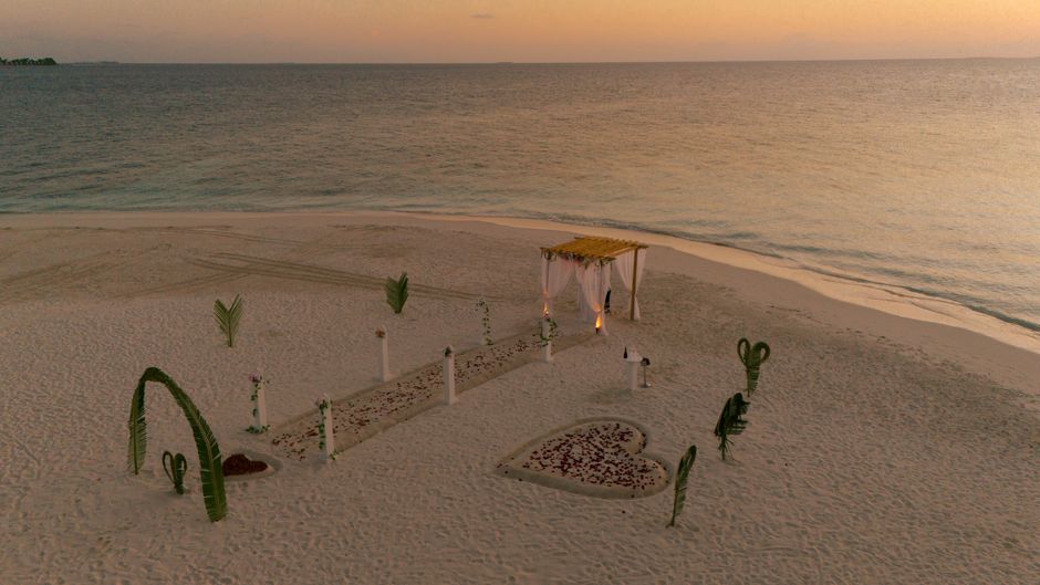 Eri Maldives Other