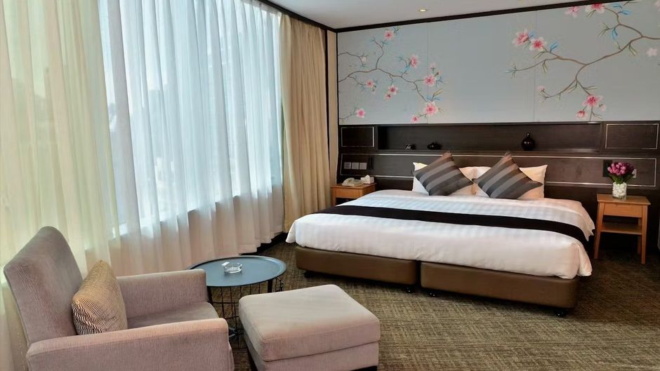 South Pacific Hotel Room