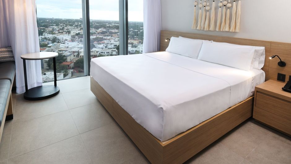 Crowne Plaza Merida Room