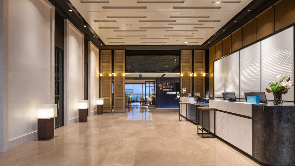 Hampton Bochi Mountain Park Lobby