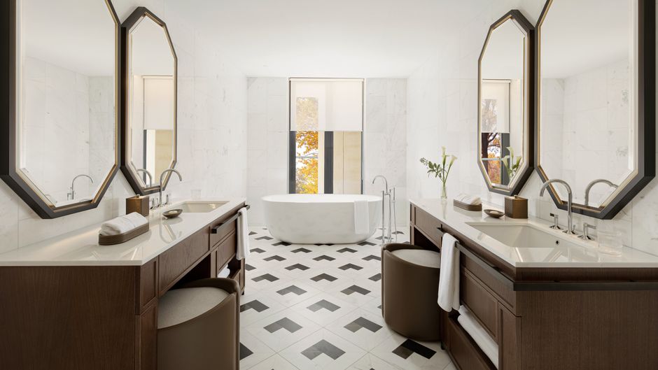Waldorf Astoria Minsk Room