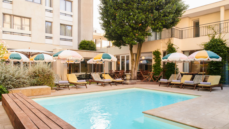 Maison Des Ambassadeurs Pool
