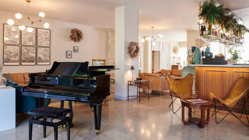 Maison Des Ambassadeurs Lobby