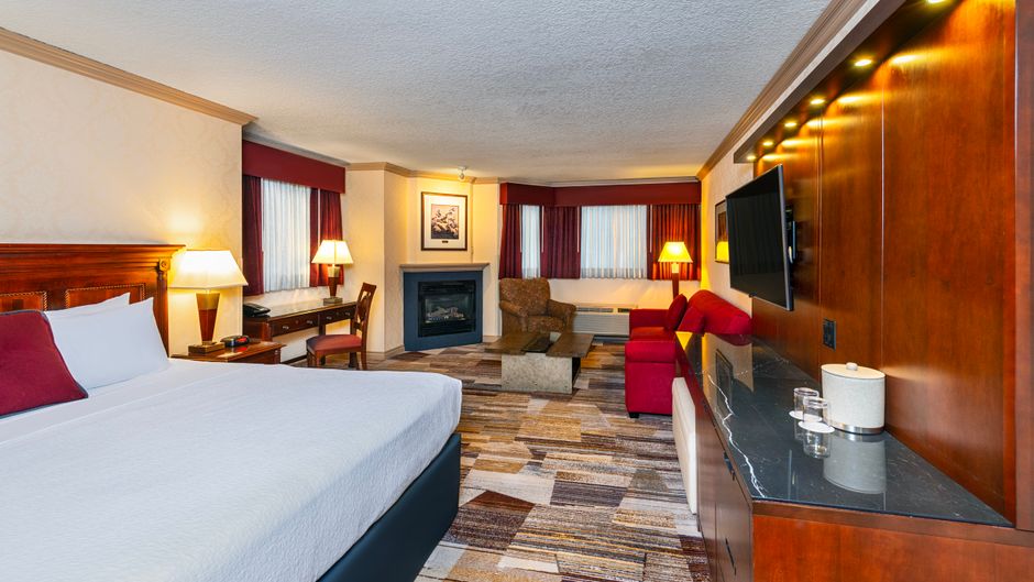 Royal Canadian Lodge Suite