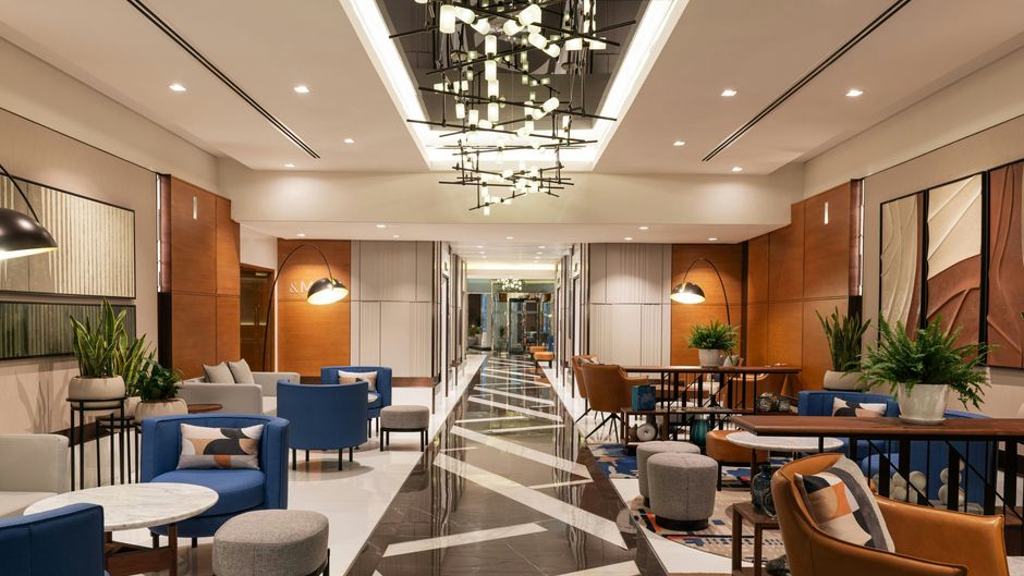 Sheraton Tha Walk Dubai Lobby