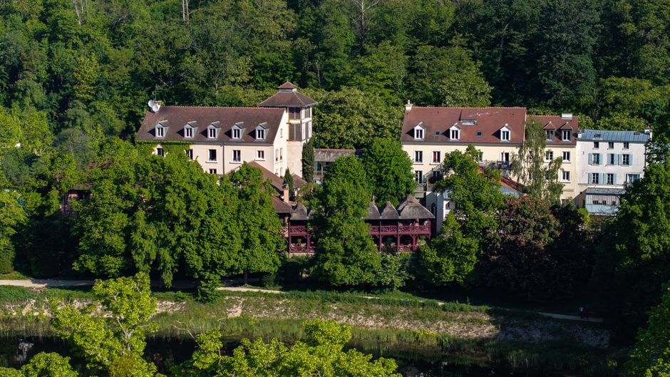 Les Etangs de Corot Exterior