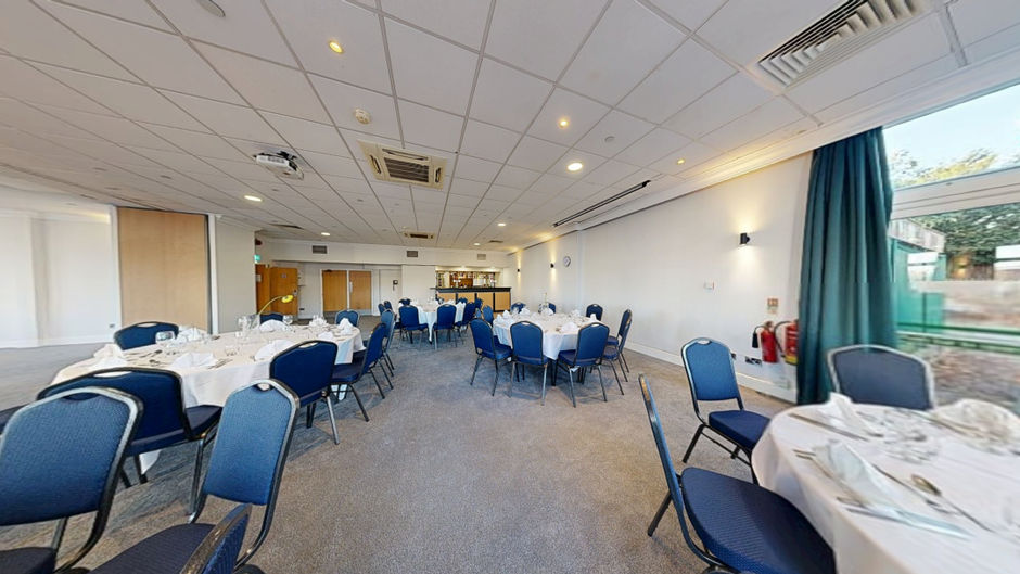 Holiday Inn Kenilworth Ballroom