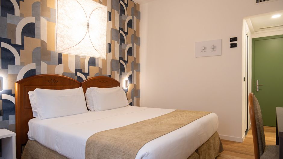 Dei Congressi Hotel Room