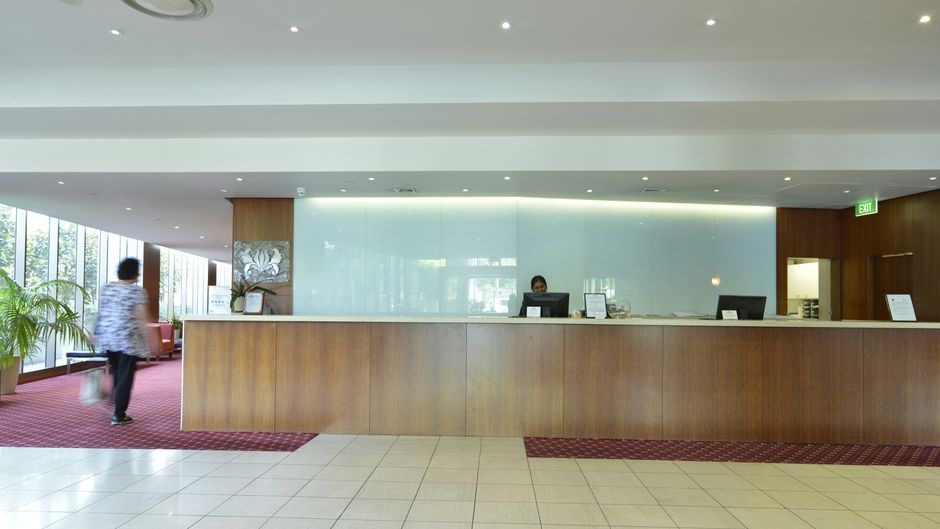 Seasons Botanic Gardens Melbourne Lobby