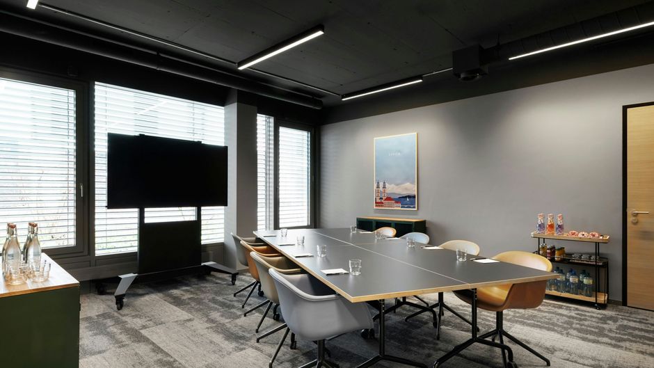 Moxy Zurich Meeting