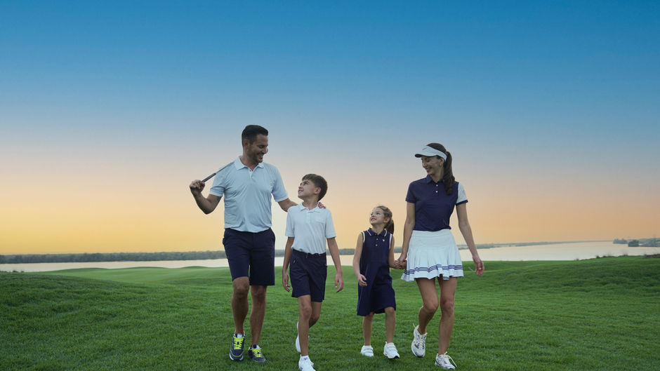 Yas Plaza Marina Golf