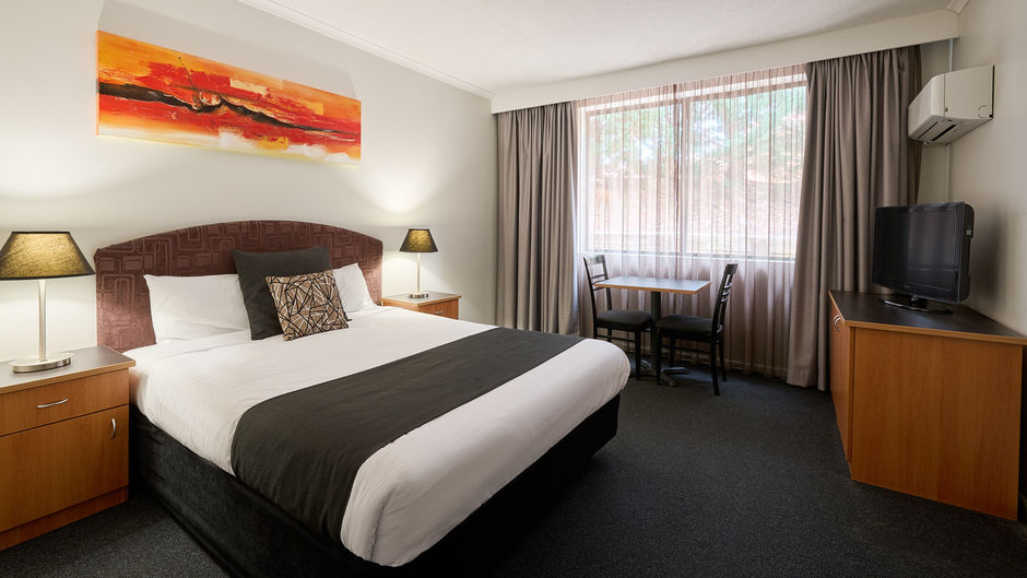 Abode Tuggeranong Room
