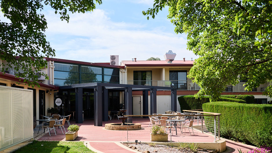 Abode Tuggeranong Exterior