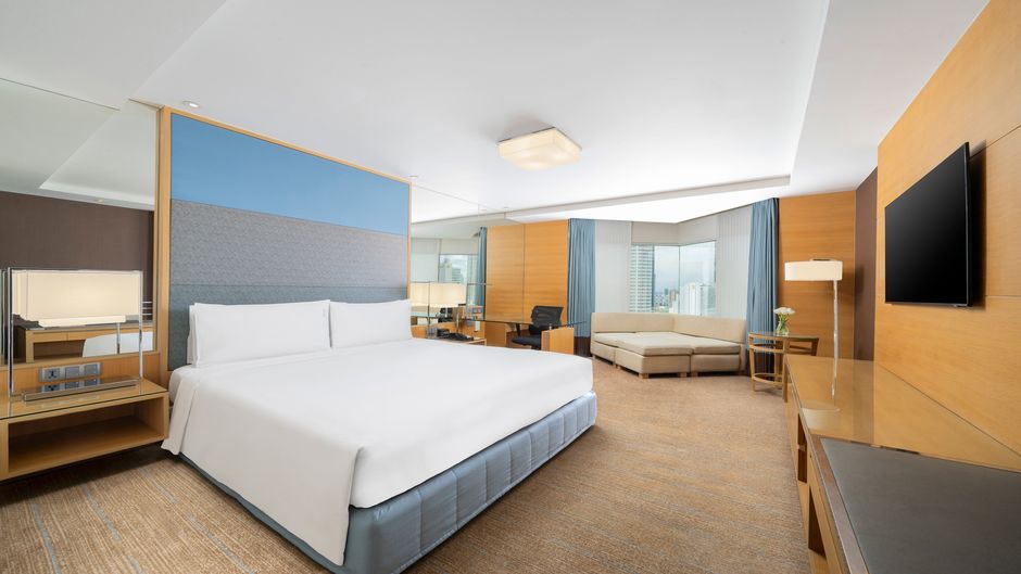 Holiday Inn Bangkok Silom Room