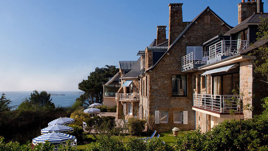 Manoir de Lan-Kerellec Exterior