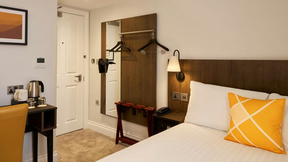 Four Points Flex Kensington Olympia Room