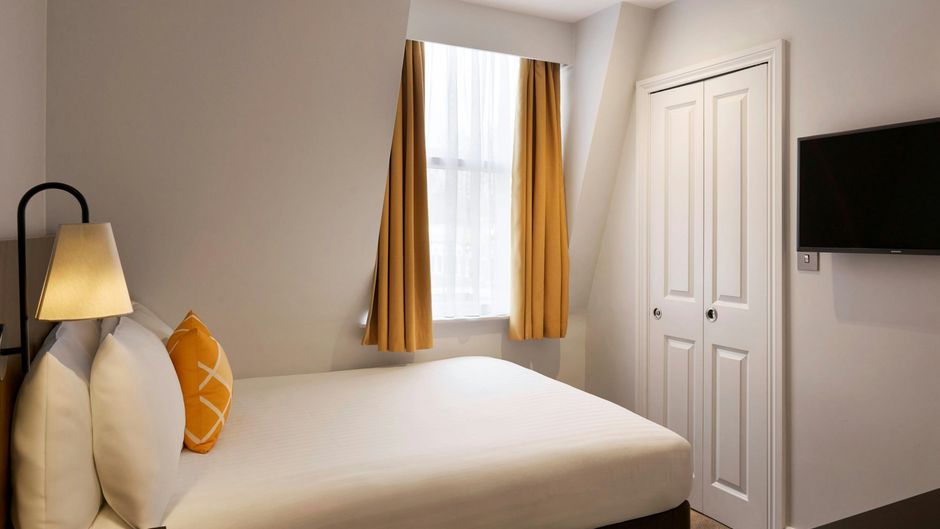 Four Points Flex Kensington Olympia Room